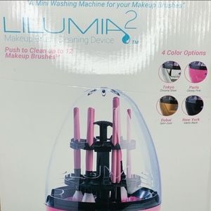 Lilumia-2 Makeup Brush Cleaner (Pink) w/ Cleaner